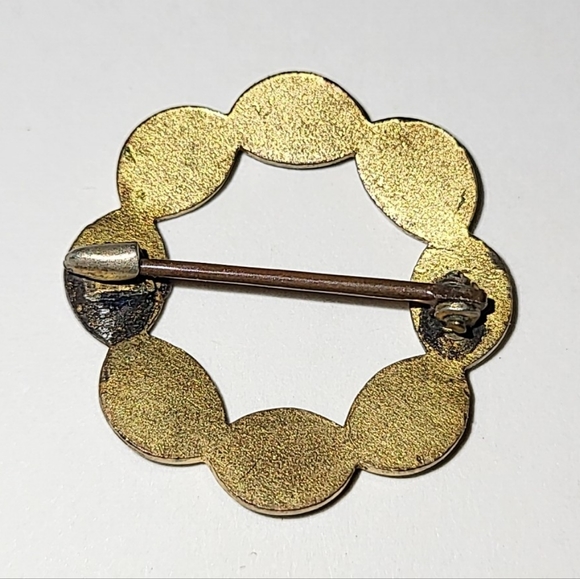 ANTIQUE GUILLOCHE ENAMEL BROOCH TURQUOISE & NAVY BLUE on BRASS - Picture 5 of 9